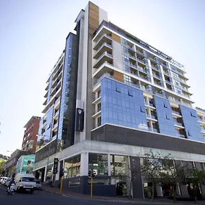 Stunning With View, Outdoor Pool, Gym, De Waterkant, Apartment Cape Town